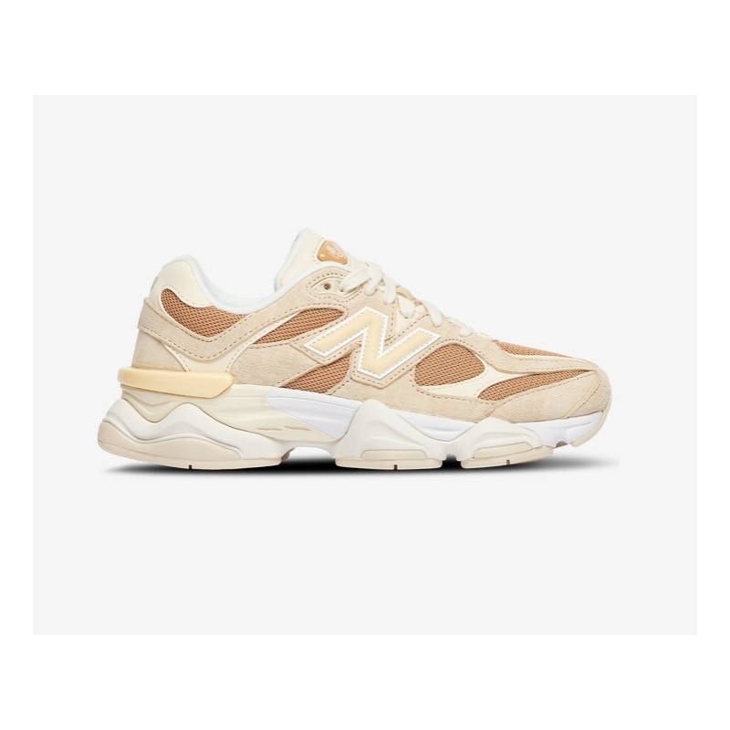 Women's Casual Sneakers New Balance 9060,Beige/Sea Salt