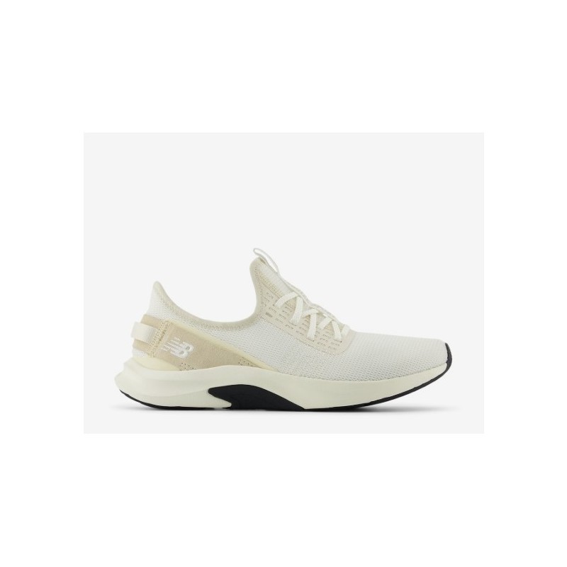 New Balance DynaSoft Nergize v2 Sneaker,Off White