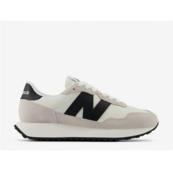 Women's New Balance 237...