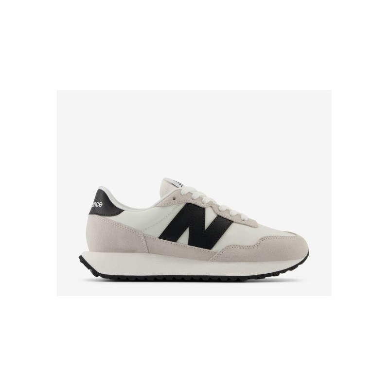 Women's New Balance 237 Sneaker,White/Black